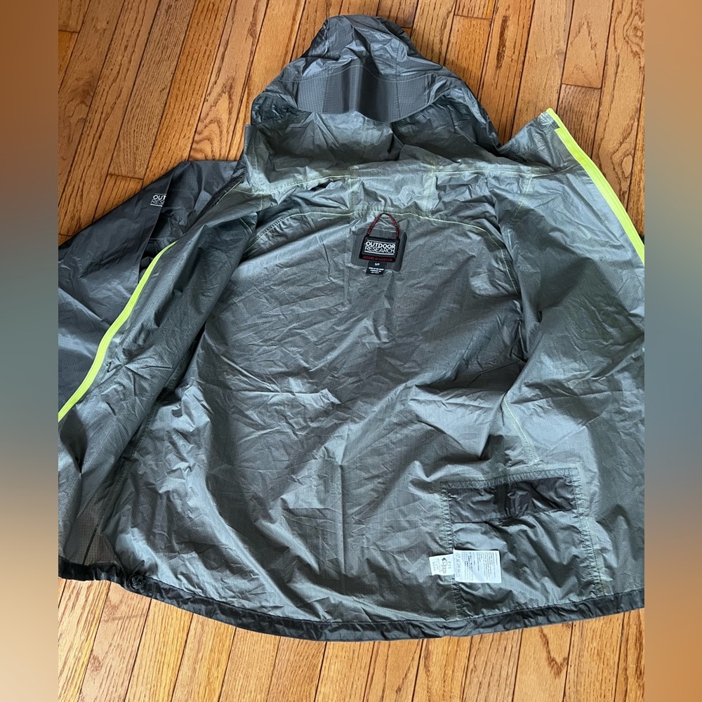 Outdoor Research Helium II Rain Jacket Men’s Small Gray Lightweight Packable - Picture 11 of 14